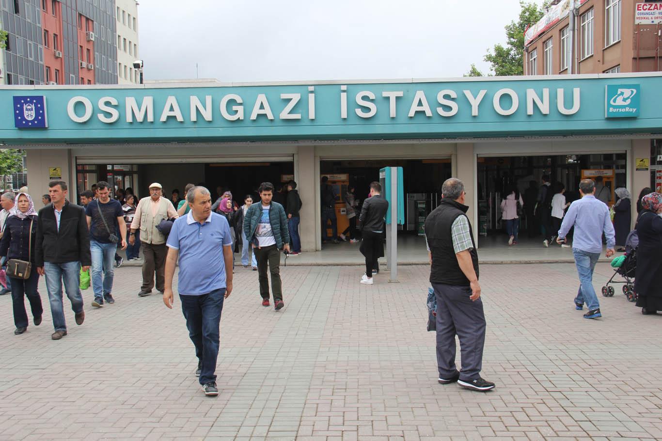 "Bayan yolculara öncelikli vagon" uygulamasına Bursalılardan destek